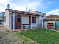 Maison à vendre à Angoulême, Charente - 129.600 € - photo 2