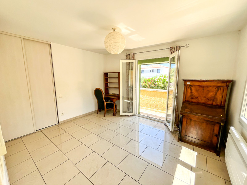 French property for sale in Magalas, Hérault - €399,950 - photo 6