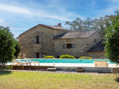 LA-BEGUDE-DE-MAZENC, Provence, 18th century Mas, 419 M2, swimming pool, 1,7 ha of land, magnificent views