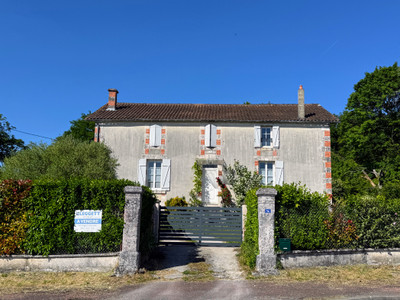 house for sale in Charente