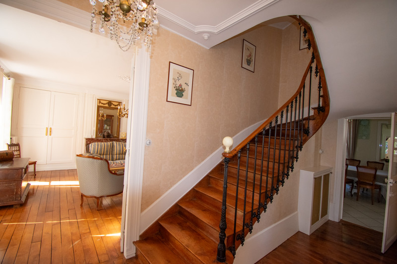 French property for sale in Ussel, Corrèze - €819,000 - photo 6