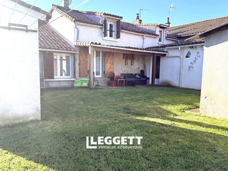 Maison 8 pièce(s), BOURESSE