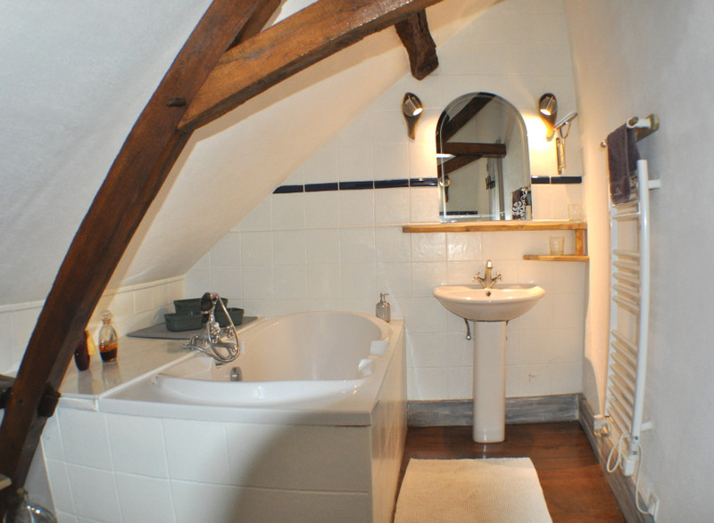 French property for sale in Mouliherne, Maine-et-Loire - €314,500 - photo 7