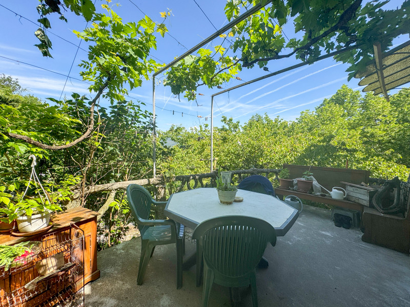 French property for sale in Nyons, Drôme - €439,000 - photo 6