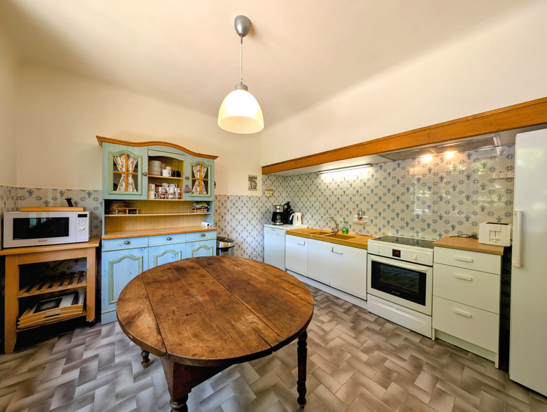 French property for sale in Villedieu, Vaucluse - €560,000 - photo 5