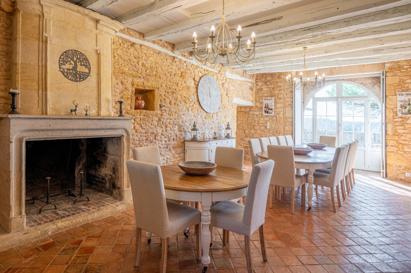 French property for sale in Val de Louyre et Caudeau, Dordogne - €1,950,000 - photo 4