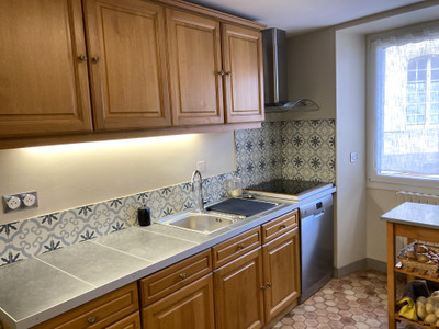 French property for sale in L'Isle-Jourdain, Vienne - €107,000 - photo 4