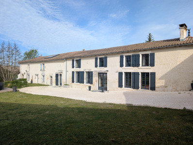 house for sale in Charente