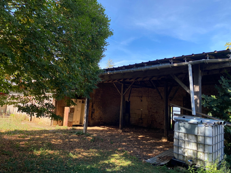 French property for sale in Javerlhac-et-la-Chapelle-Saint-Robert, Dordogne - €119,900 - photo 3