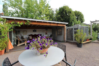 French property for sale in Cosne-d'Allier, Allier - €180,000 - photo 8