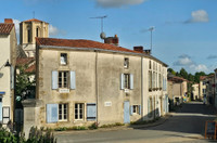 Maison à vendre à Vouvant, Vendée - 185.000 € - photo 1