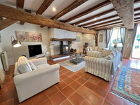 Maison à vendre à Aubeterre-sur-Dronne, Charente - 362.000 € - photo 4