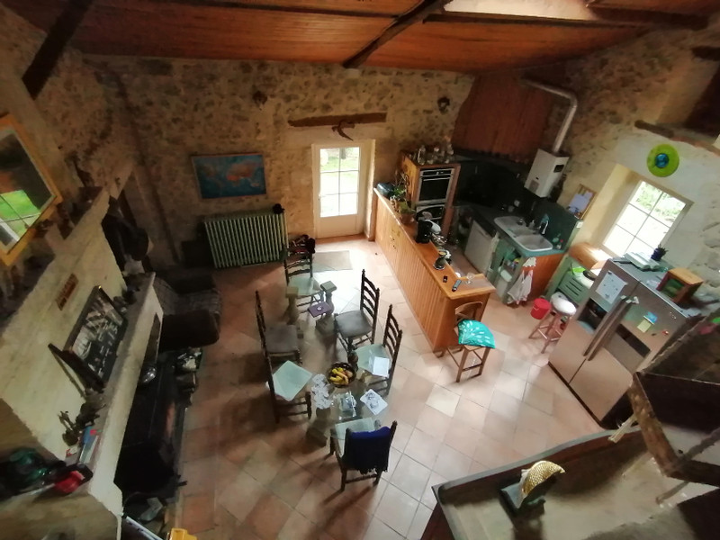 French property for sale in Pujols, Gironde - &#8364;424,000 - photo 3