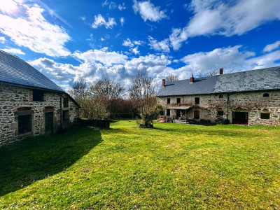 Maison à vendre à Sainte-Christine, Puy-de-Dôme, Auvergne, avec Leggett Immobilier