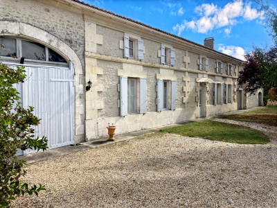 house for sale in Charente-Maritime