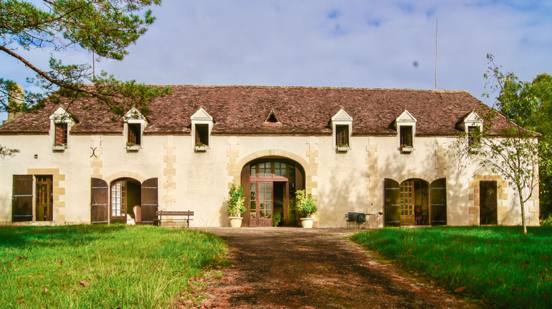 Maison à vendre à SAINT PIERRE D EYRAUD, Dordogne - 455 000 € - photo 1