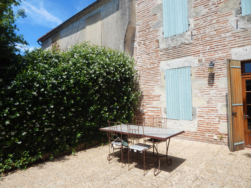 French property for sale in Fongrave, Lot-et-Garonne - €169,000 - photo 2