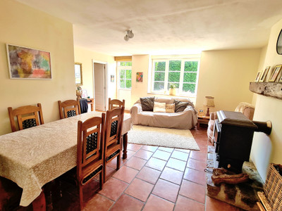 French property for sale in Soucé, Mayenne - €175,000 - photo 2