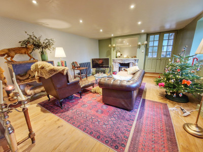French property for sale in Vallière, Creuse - €449,000 - photo 5
