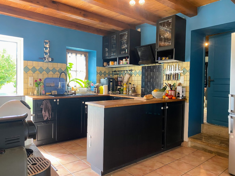 French property for sale in Val-de-Bonnieure, Charente - €150,000 - photo 4
