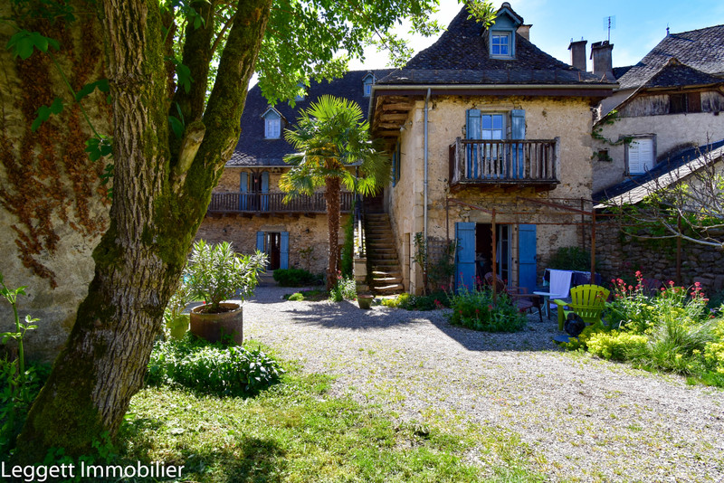 House for sale in ArgentatsurDordogne Corrèze Spacious detached character property ( Gite