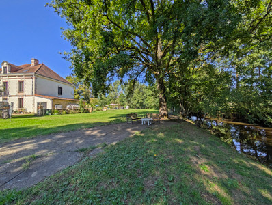 French property for sale in Saint-Médard-d'Excideuil, Dordogne - €580,000 - photo 7