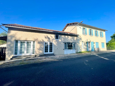 Maison à vendre à Cercoux, Charente-Maritime, Poitou-Charentes, avec Leggett Immobilier