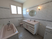 Maison à vendre à Soyaux, Charente - 198.900 € - photo 6
