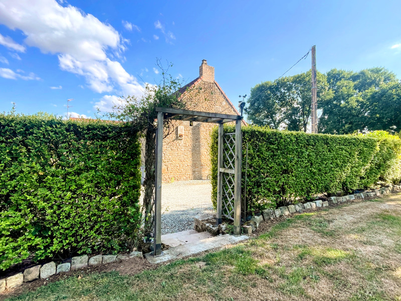 French property for sale in Joué-du-Bois, Orne - €246,000 - photo 3