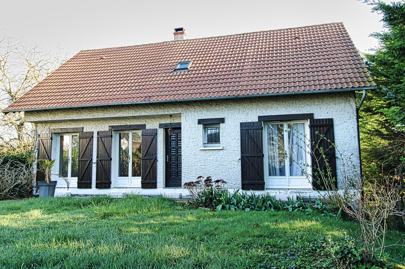French property for sale in Orléans, Loiret - €300,000 - photo 1