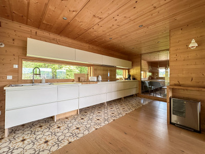 Ski property for sale in Les Carroz - €1,325,000 - photo 5