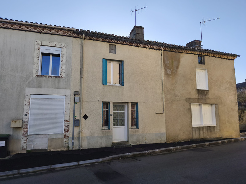 French property for sale in Val-d'Oire-et-Gartempe, Haute-Vienne - €43,600 - photo 0