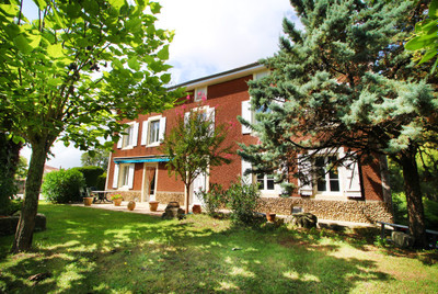 Maison à vendre à Fontaine-Chalendray, Charente-Maritime, Poitou-Charentes, avec Leggett Immobilier