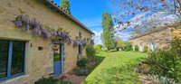 Propriété à vendre à La Ferrière-en-Parthenay, Deux-Sèvres - 350 000 € - photo n°2
