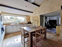 Maison à vendre à Ferrières-Poussarou, Hérault - 365.000 € - photo 12