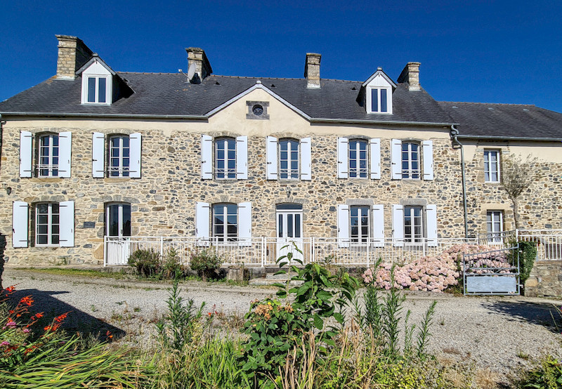 Propriété à vendre à Camprond, Manche - 547 000 €