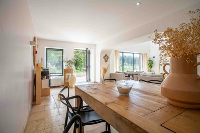 French property for sale in Rognonas, Bouches-du-Rhône - €1,600,000 - photo 4