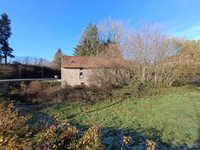 Propriété à vendre à Crocq, Creuse - 39 900 € - photo n°2