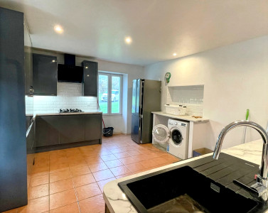 French property for sale in Asnières-sur-Blour, Vienne - €125,000 - photo 7