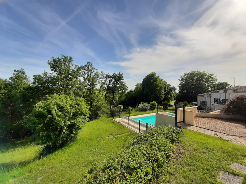 House for sale in BouteillesSaintSébastien Dordogne House within