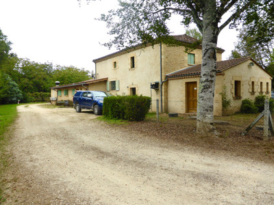Maison à vendre à Beynac-et-Cazenac, Dordogne, Aquitaine, avec Leggett Immobilier