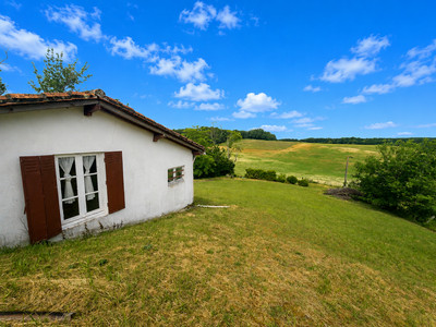 French property for sale in Laprade, Charente - €71,600 - photo 9