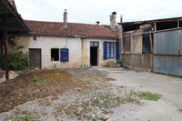 Maison à vendre à Chives, Charente-Maritime - 36.600 € - photo 10