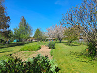 Propriété à vendre à Bourg, Gironde - 371 000 € - photo n°8