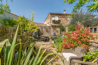 Maison à vendre à Limoux, Aude, Languedoc-Roussillon, avec Leggett Immobilier