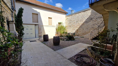 French property for sale in Pommard, Côte-d'Or - €550,000 - photo 1
