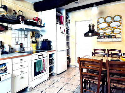 French property for sale in Saint-Chinian, Hérault - €110,000 - photo 2
