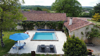 Maison à vendre à Ronsenac, Charente - 1.135.000 € - photo 2