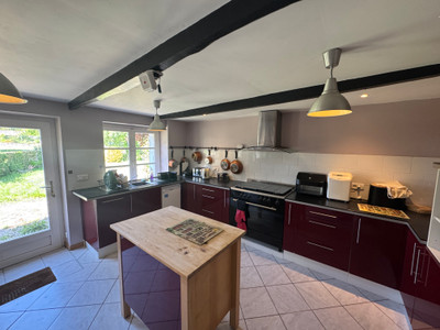 French property for sale in Sainte-Tréphine, Côtes-d'Armor - €109,000 - photo 6