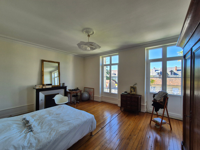French property for sale in Périgueux, Dordogne - €795,000 - photo 5
